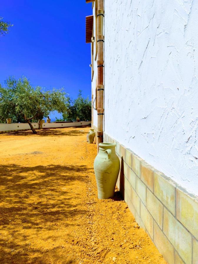 Villa Immersa In Oliveto Vista Mare Sciacca Luaran gambar